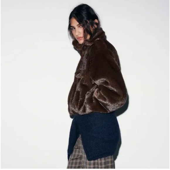 NWT Zara Cropped Faux Fur Jacket in Dark Brown - Picture 4 of 11